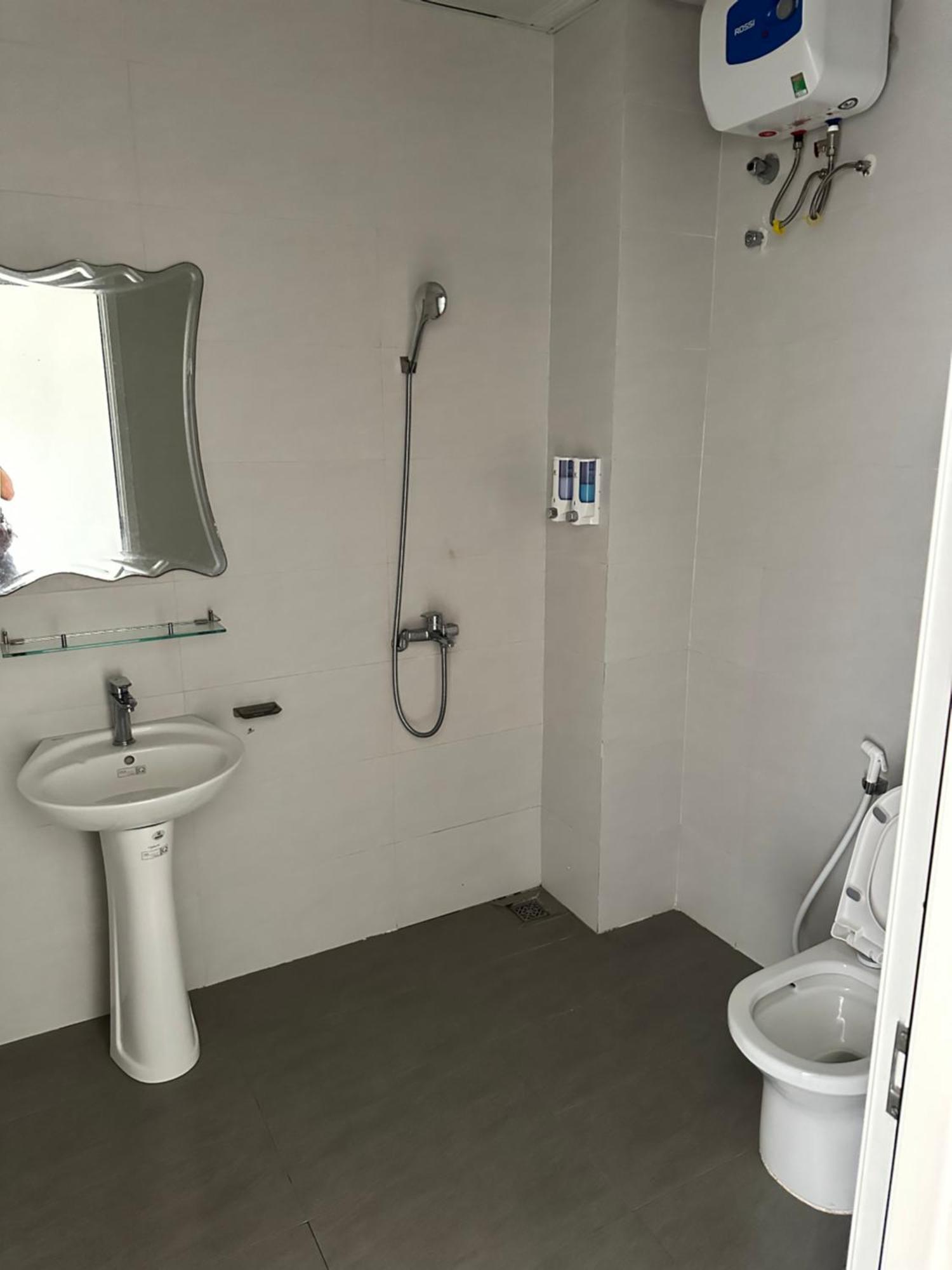 Hòa Bình Thien Binh Hotel מראה חיצוני תמונה